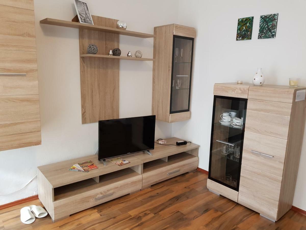 Privat Zimmer Kf Knittelfeld Exterior photo